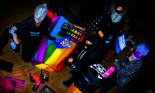 toxiclesbian.org; Le_Baiser_dans_la_Fôret;Protestation_Queer